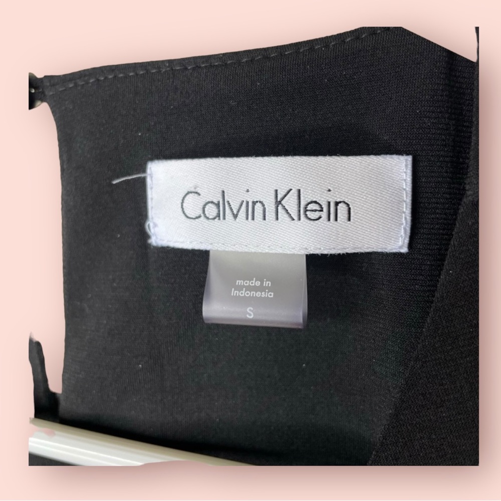 Calvin Klein Sleeveless Top - Picture 4 of 4
